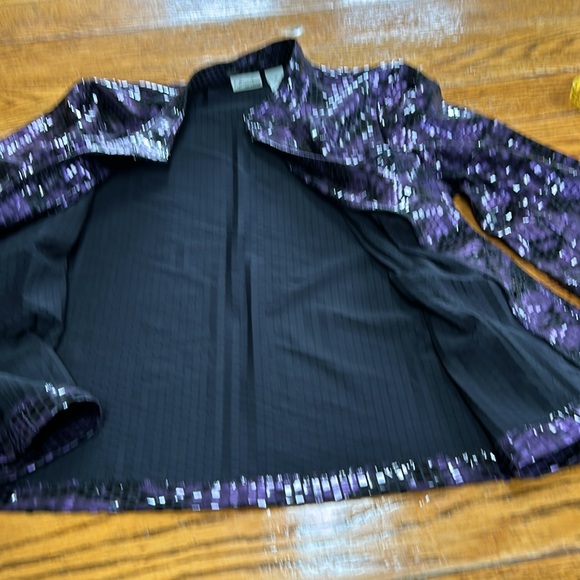 Kim Rogers purple and black sequin jacket. Excellent condition. Size 1X - Picture 5 of 14